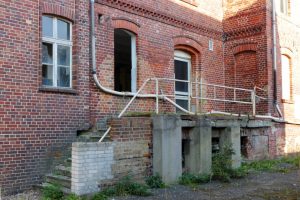 2017-09-30-alte-molkerei-peitz-2-k-f-mucc88hler