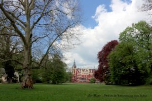 bad-musaku-blick-ucc88ber-die-schlosswiese-zum-neuen-schloss-k-f-mucc88hler