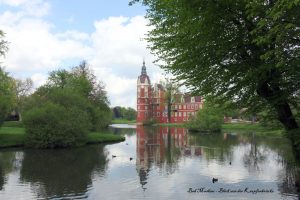 bad-muskau-blick-von-der-karpfenbrucc88cke-k-f-mucc88hler