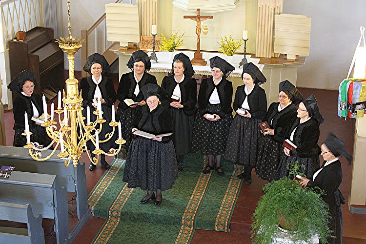 chor-luzyca-ostersingen-kirche-jaenschwalde-von-r-karge_