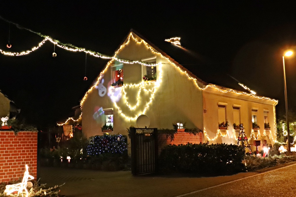 das-bunte-haus-in-radewiese-r-karge-2
