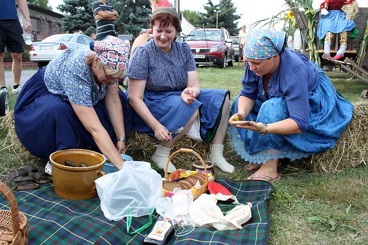 erntefest-tauer-vesperzeit-r-karge_