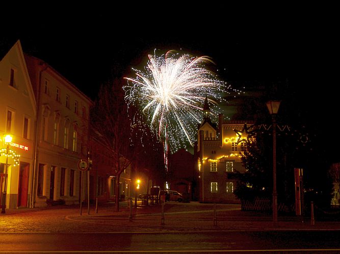 feuerwerk-nach-dem-neujahrskonzert-h-mueller