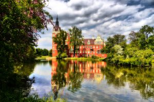hdr-schloc39f-im-park-bad-muskau-h-mucc88ller