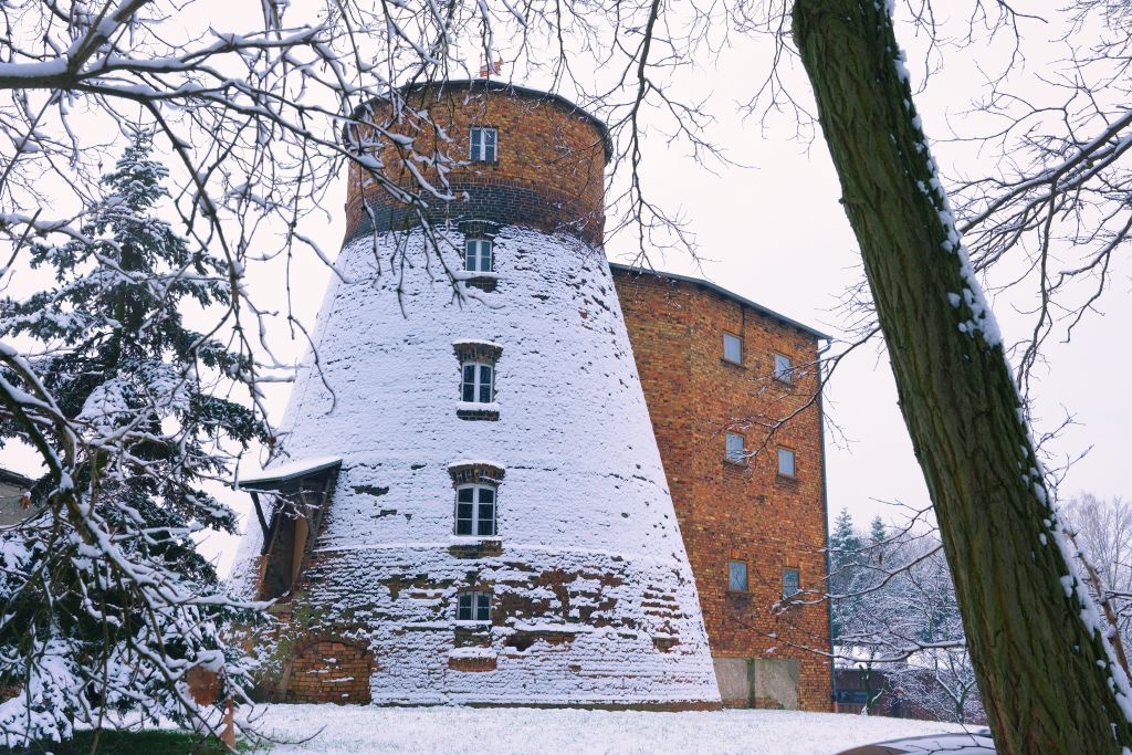hollacc88ndermucc88hle-turnow-n-kubicke