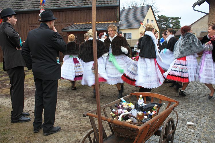 jaenschwalde-fastnacht-randbeobachter-r-karge_