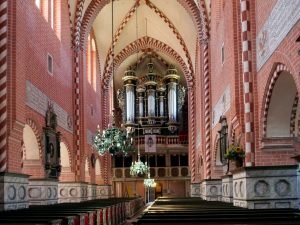 kirche-in-doberlug-h-mc3bcller