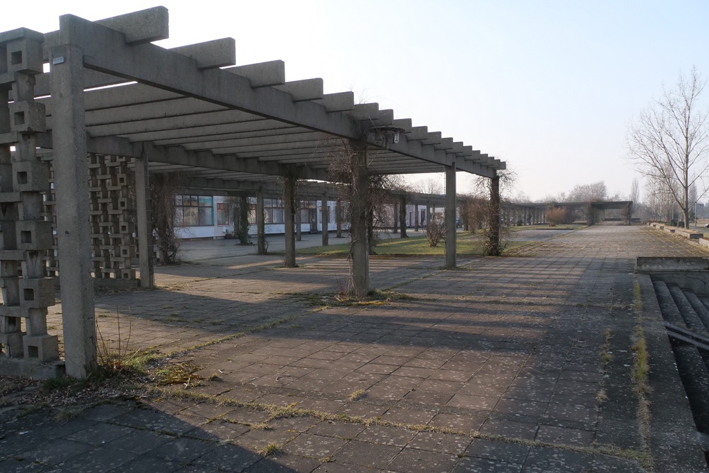 pergola-vor-dem-abriss-h-mucc88ller