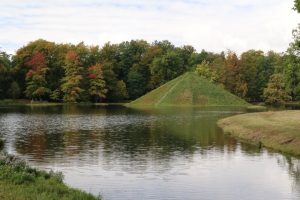 seepyramide-b-mocc88cker