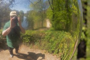 selbstportrait-mit-kugel-b-mocc88cker