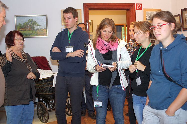 sommeruniversitaet-im-jaenschwalder-museum-r-karge