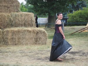 tanz-im-regen-beim-johannes-gaudium-zu-forst-bernd-opel