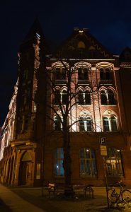 Blick vom Weltspiegel II - Norbert Kubicke