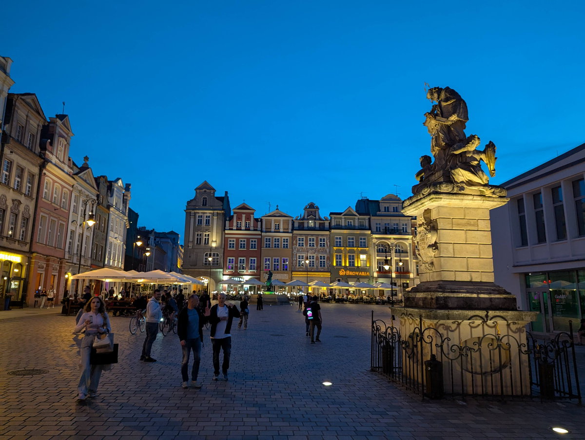 Blaue Stunde in Posen (2)- H. Müller