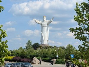 Christusstatue in Schwiebus (Polen) - H. Müller