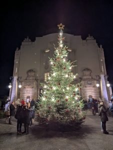 Weihnachtsstimmung am Staatstheater Cottbus - H. Müller